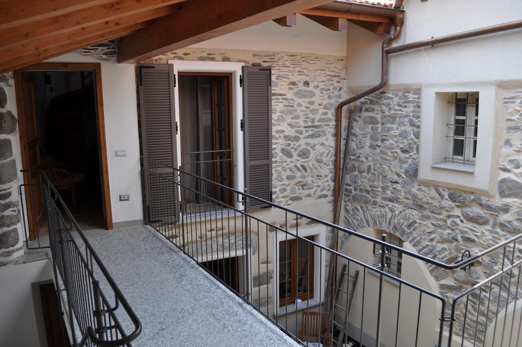 דירות קנוביו Casa Petrolli מראה חיצוני תמונה